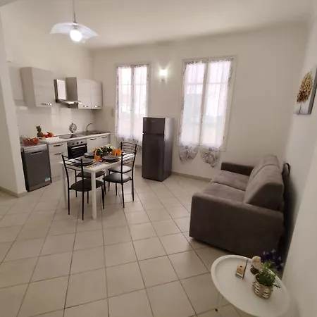 Casa Rita Apartment Imperia